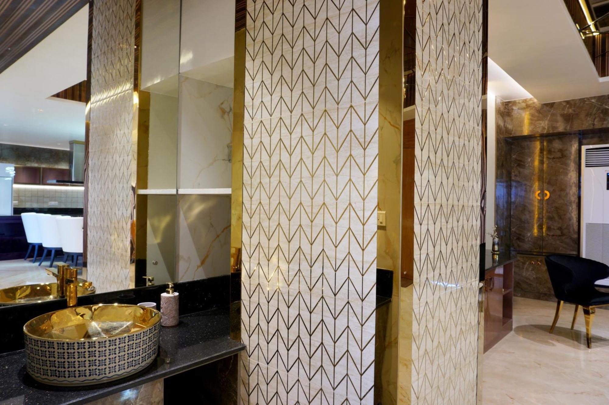 The Pentouz On 100 Feet Road Indiranagar - An Urban Luxury Retreat Apartment Бангалор Екстериор снимка