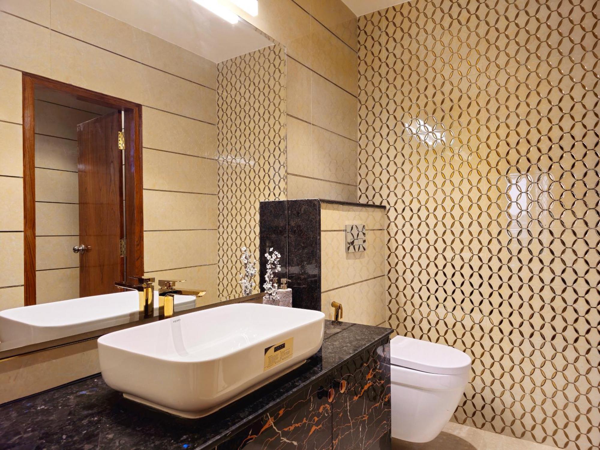 The Pentouz On 100 Feet Road Indiranagar - An Urban Luxury Retreat Apartment Бангалор Екстериор снимка
