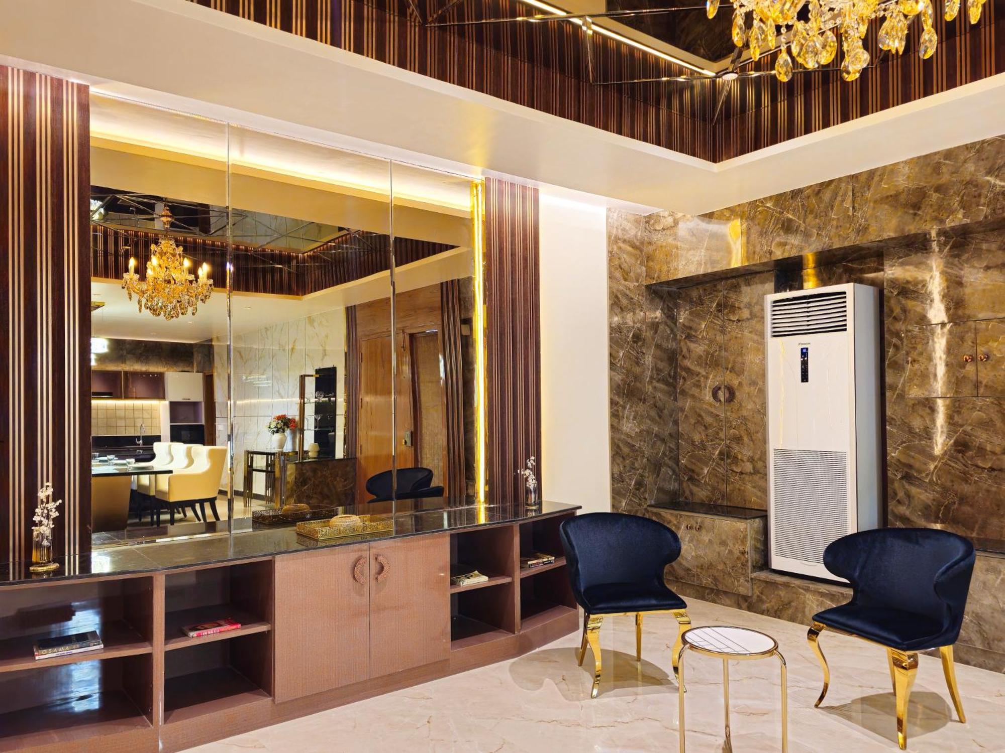 The Pentouz On 100 Feet Road Indiranagar - An Urban Luxury Retreat Apartment Бангалор Екстериор снимка