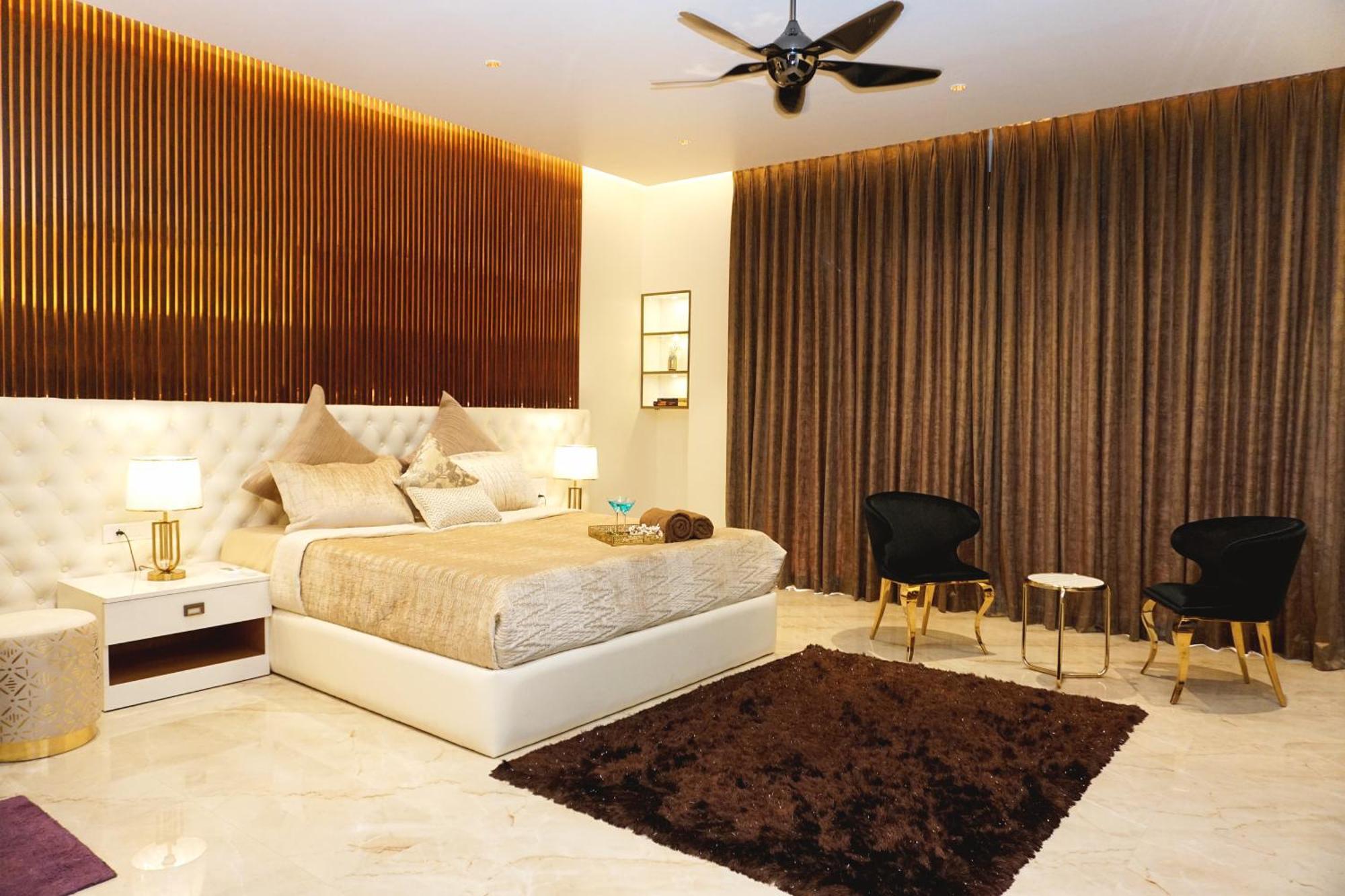 The Pentouz On 100 Feet Road Indiranagar - An Urban Luxury Retreat Apartment Бангалор Екстериор снимка